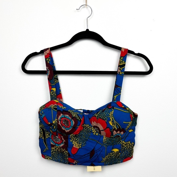 B.O.G Collective Tops - BOG Collective NWT Blue Floral Crop Top